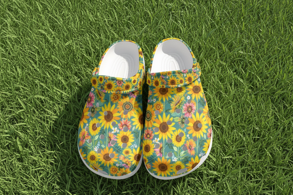 Sea Green Yellow Sunflower Print Lightweight Beach Travel Shoes