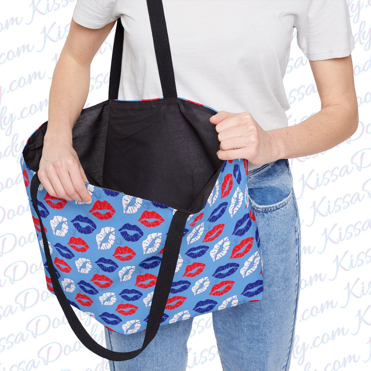 Kisses In America Weekender Tote Bag