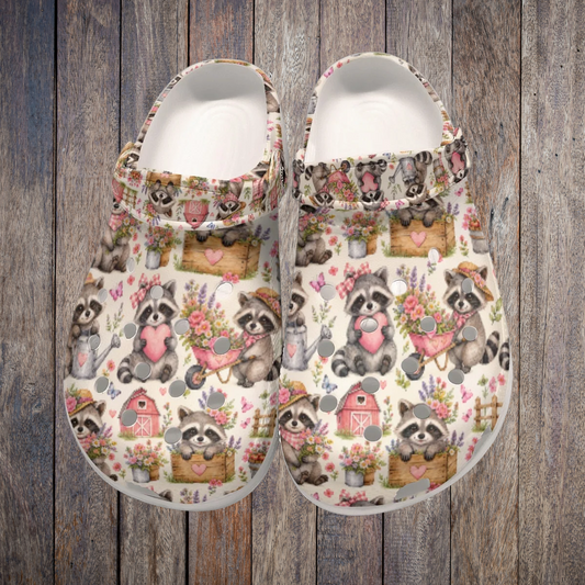 Gardening Raccoon Cute Farm Themed All-Over Print Women's Classic Clogs